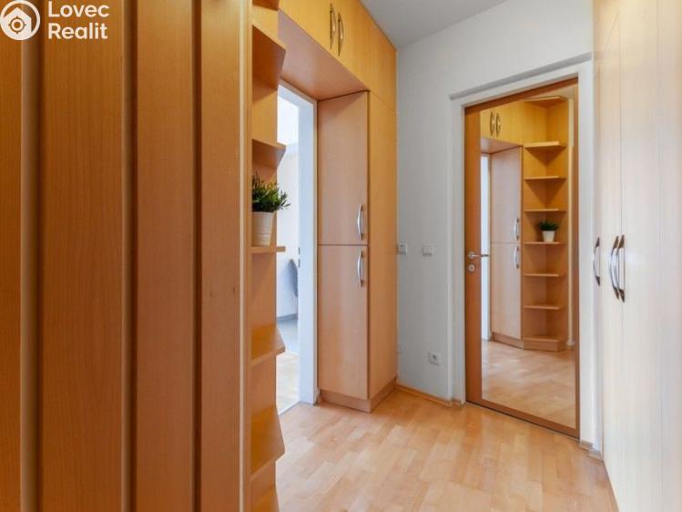 Pronájem bytu 2+KK Praha, U Zvonařky č. 10