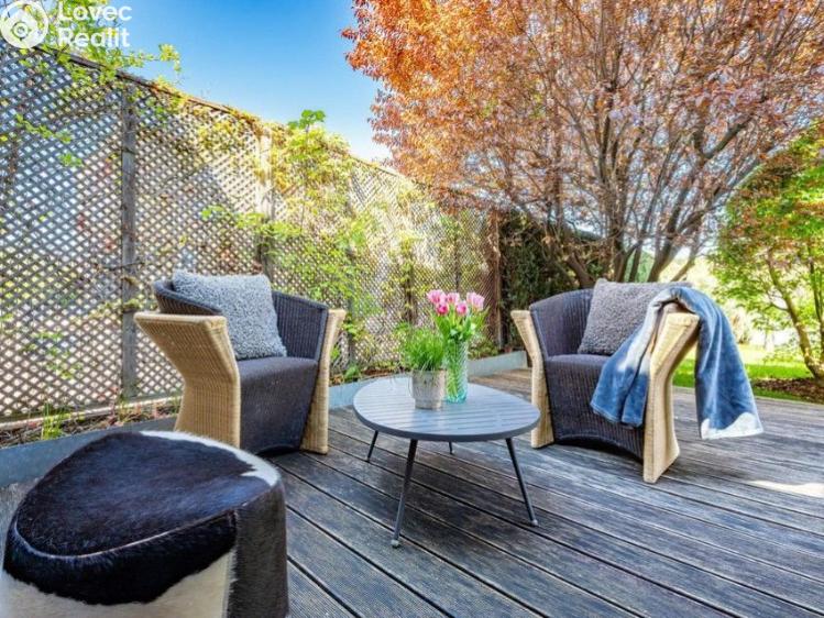 Prodej rodinného domu Praha, Suttnerové č. 27