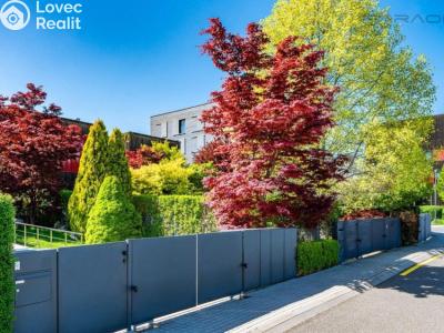 Prodej rodinného domu Praha, Suttnerové č. 1