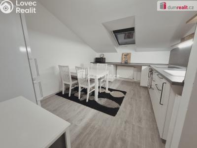 Pronájem bytu 2+1 Hoštka, Lužická č. 2