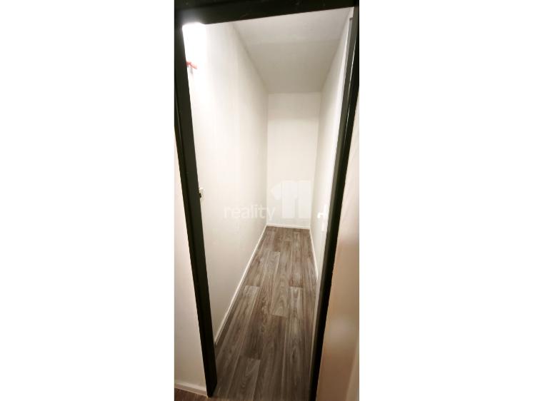 Pronájem bytu 2+1 Praha 3 č. 10