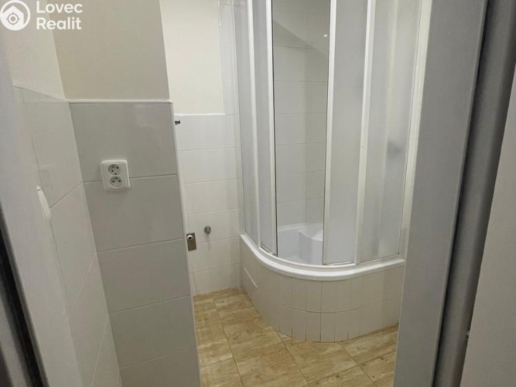 Pronájem bytu 2+KK Mělník, náměstí Míru č. 11