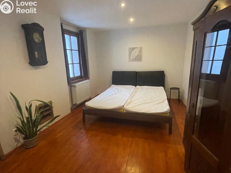 Pronájem bytu 2+KK Mělník, náměstí Míru č. 7