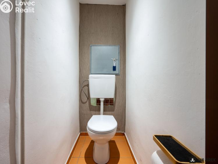 Pronájem bytu 1+1 Hradec Králové, Průmyslová 1128/7 č. 8