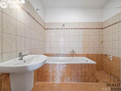 Pronájem bytu 2+1 Pardubice, U Kostelíčka č. 5