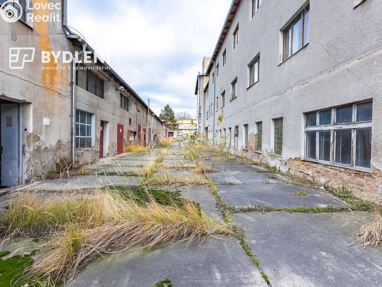 Prodej komerční nemovitosti Duchcov, Sadová 1414 č. 7