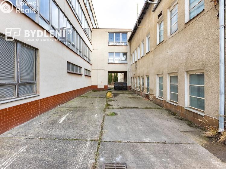 Prodej komerční nemovitosti Duchcov, Sadová 1414 č. 9