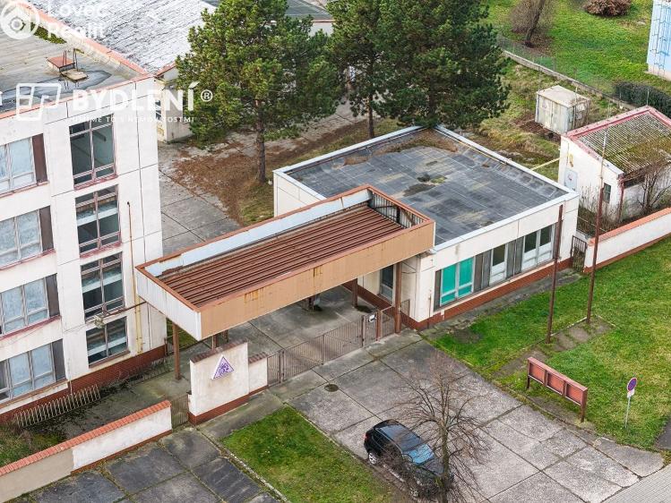 Prodej komerční nemovitosti Duchcov, Sadová 1414 č. 14