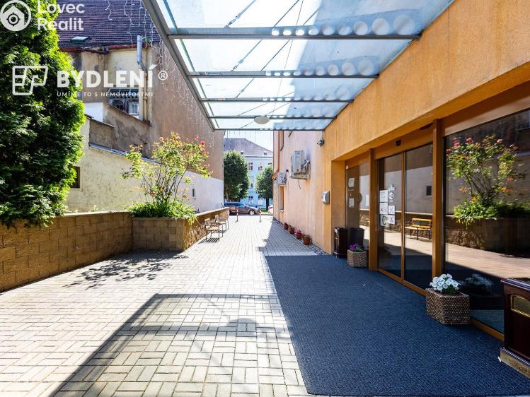 Prodej bytu 3+KK Teplice, U Nových lázní 3270 č. 23