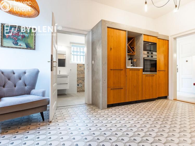 Rent apartment 5+1 Teplice, Doubravská 865/36 č. 8