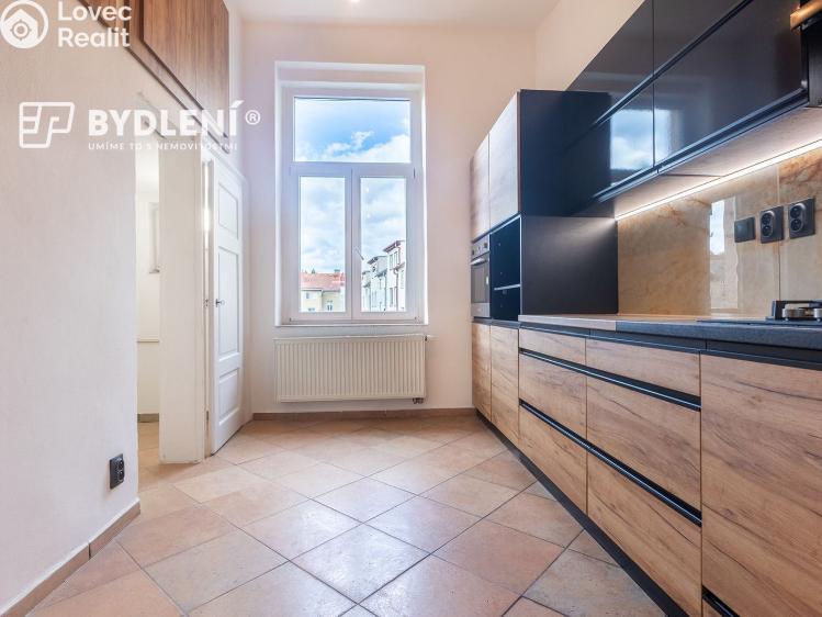 Rent apartment 3+1 Teplice, Novákova 1390/8 č. 24