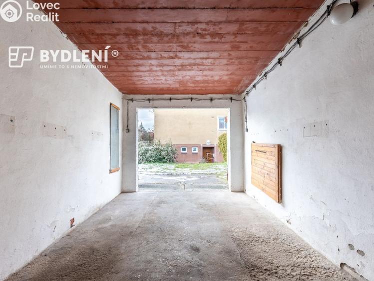 Prodej garáže Teplice, Boženy Němcové 2397 č. 7