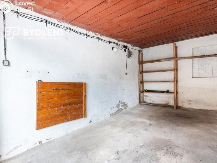 Prodej garáže Teplice, Boženy Němcové 2397 č. 8