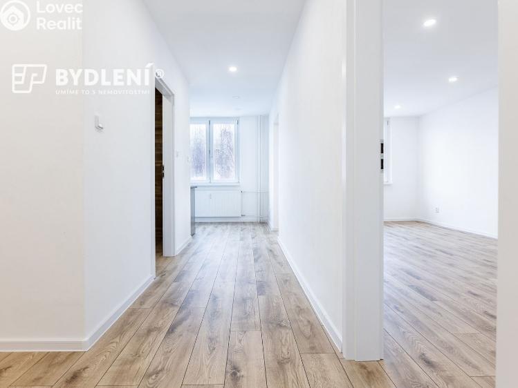 Продажа квартиры 2+1 Chomutov, Zahradní 5173 č. 9