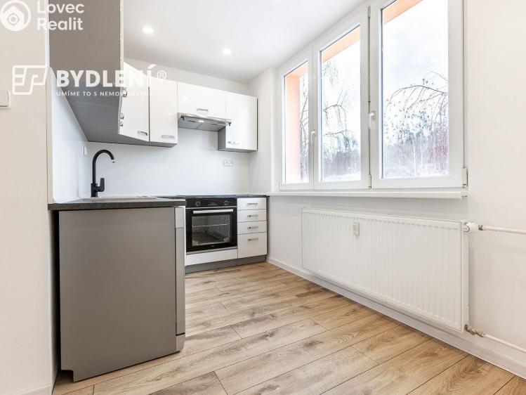 Продажа квартиры 2+1 Chomutov, Zahradní 5173 č. 13