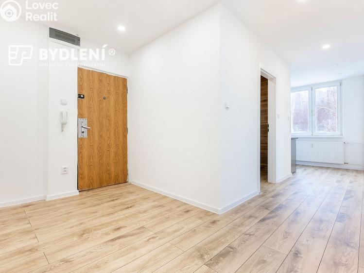 Продажа квартиры 2+1 Chomutov, Zahradní 5173 č. 15