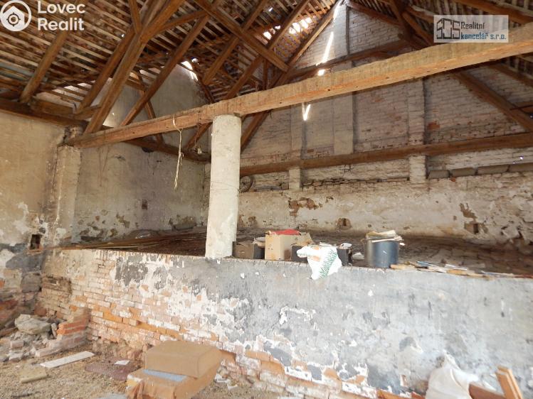 Prodej rodinného domu Šumice č. 12