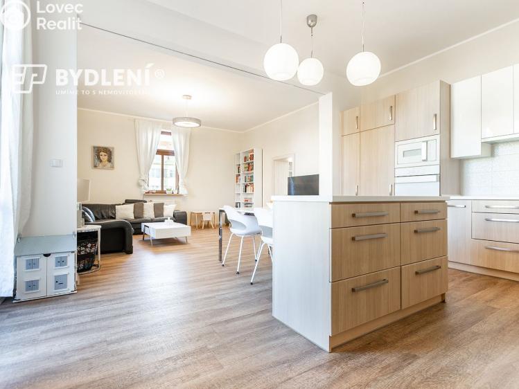 Prodej bytu 2+1 Teplice, Masarykova třída 2418/62 č. 9