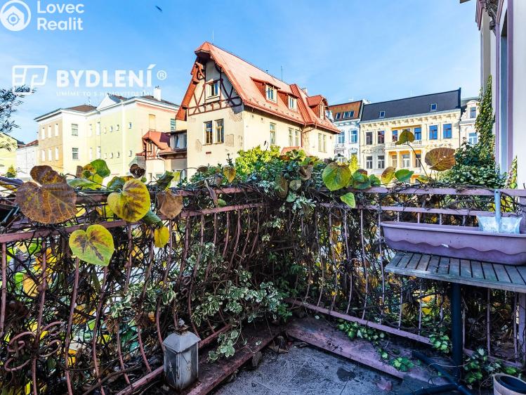 Prodej bytu 2+1 Teplice, Masarykova třída 2418/62 č. 22