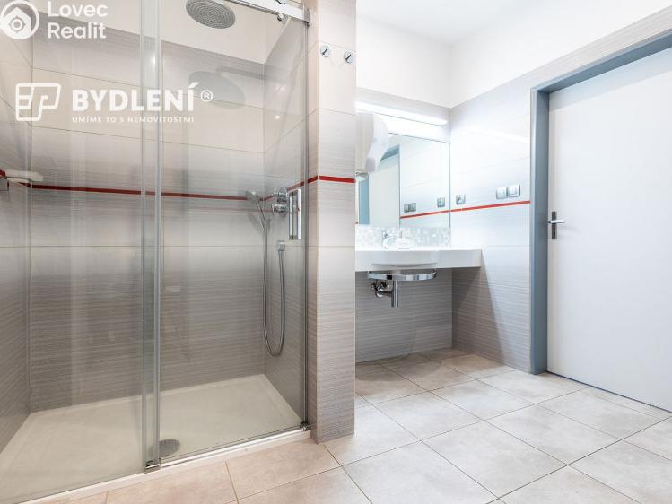 Pronájem kanceláře Teplice, Modlanská 1903 č. 10