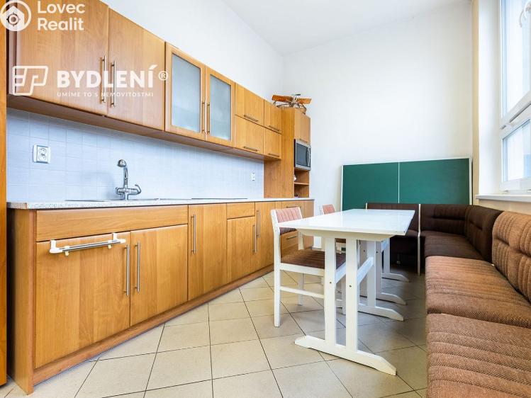 Pronájem kanceláře Teplice, Modlanská 1903 č. 15