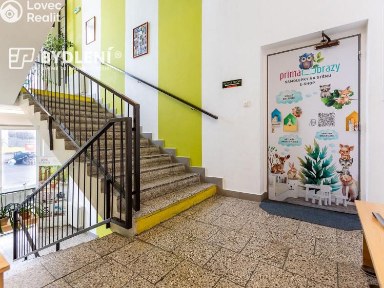 Pronájem kanceláře Teplice, Modlanská 1903 č. 17