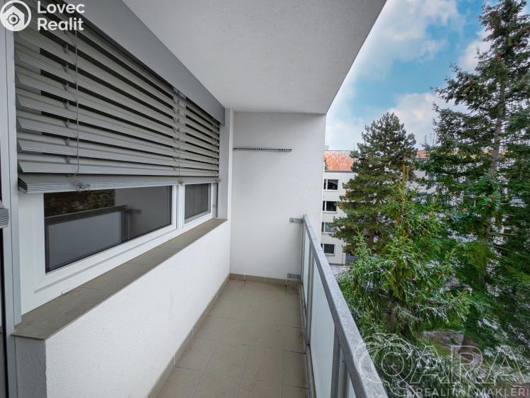 Prodej bytu 3+1 Praha, Svépomoci č. 8