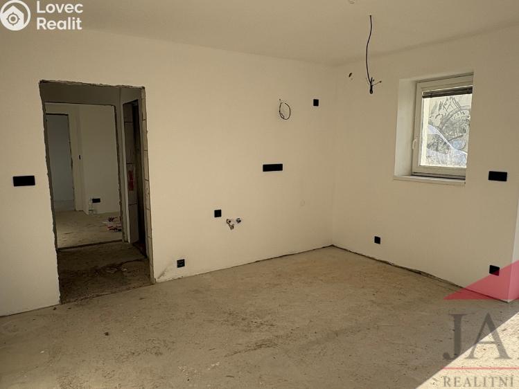 Prodej bytu 3+KK Dlouhá Ves č. 2