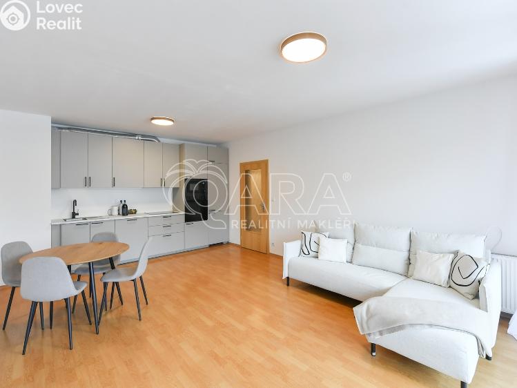 Pronájem bytu 2+KK Praha, Panuškova 1301/4 č. 1