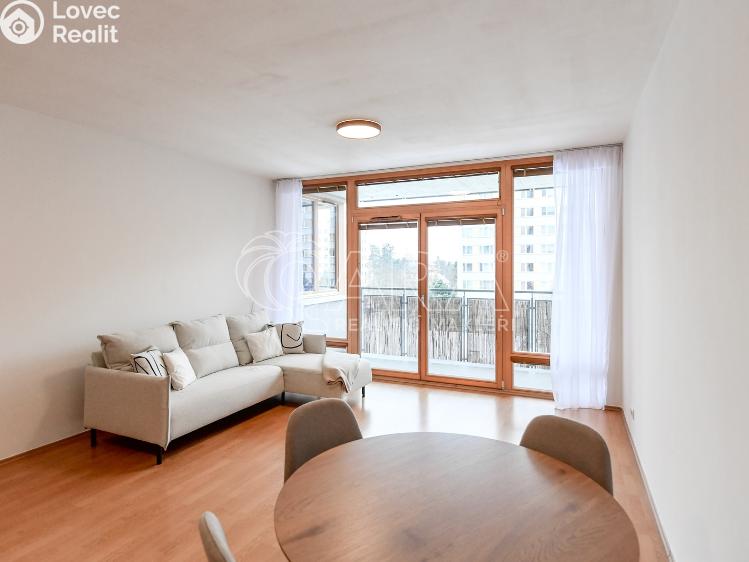 Pronájem bytu 2+KK Praha, Panuškova 1301/4 č. 2