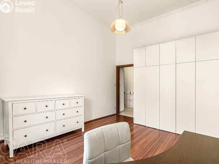 Pronájem bytu 3+KK Praha, Soukenická 1927/9 č. 8