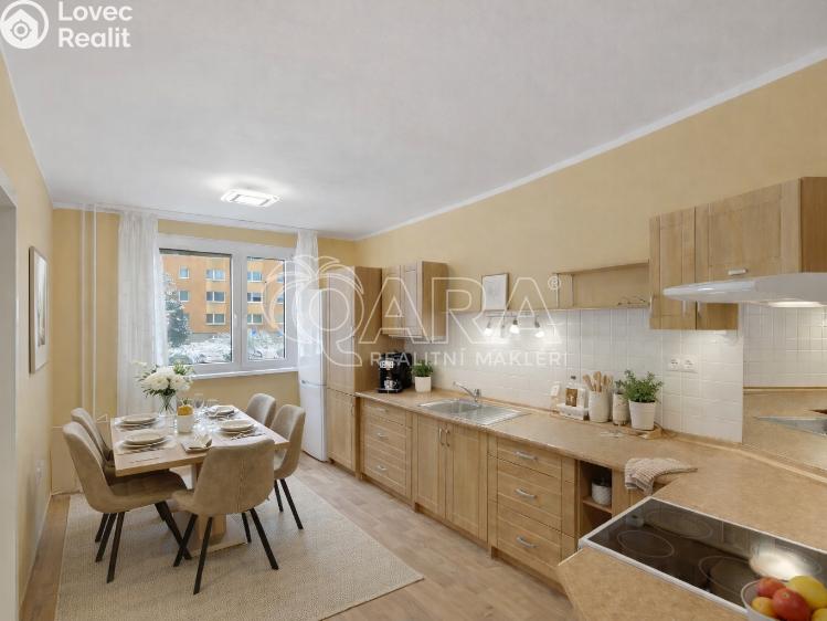 Prodej bytu 4+1 Liberec, Pazderkova 933/3 č. 4