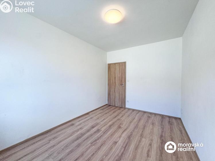 Pronájem bytu 2+1 Vémyslice č. 11
