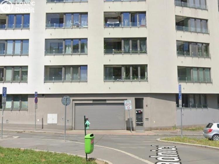 Pronájem garáže Praha, Pod radnicí č. 4