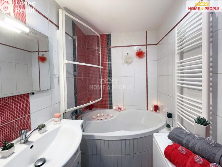 Prodej bytu 2+1 Kolín, Bezručova č. 24