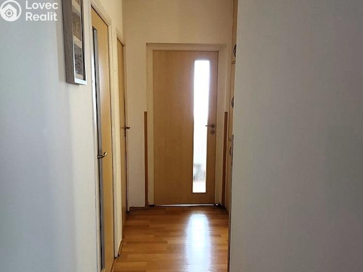 Pronájem bytu 3+1 Praha, Zbudovská č. 15