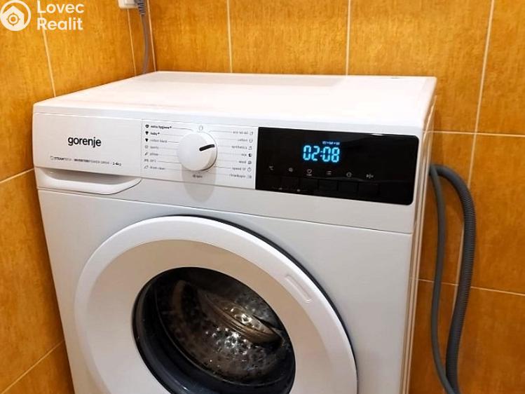 Pronájem bytu 3+1 Praha, Zbudovská č. 22