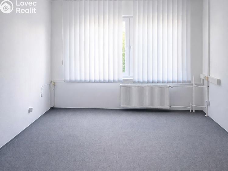 Pronájem kanceláře České Budějovice, Rudolfovská tř. 202/88 č. 3