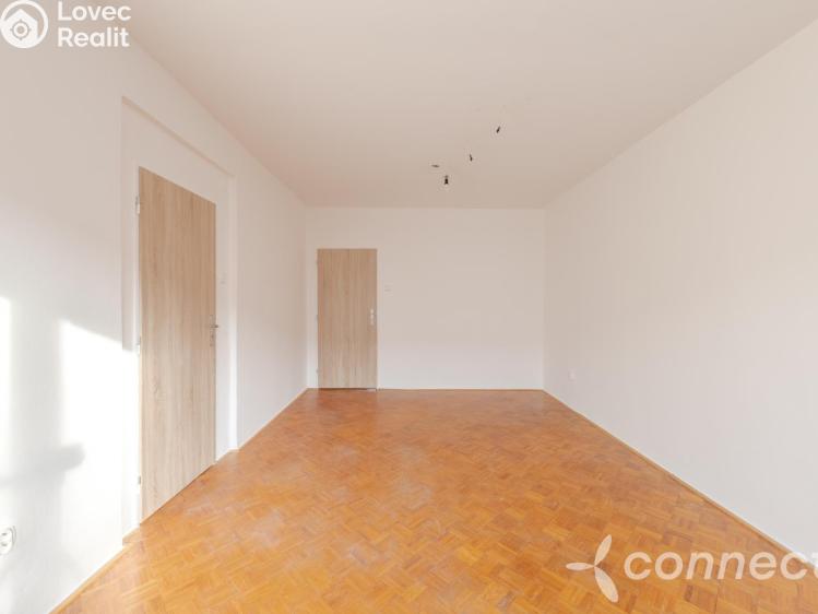 Rent apartment 3+1 Zlín, Hluboká č. 7