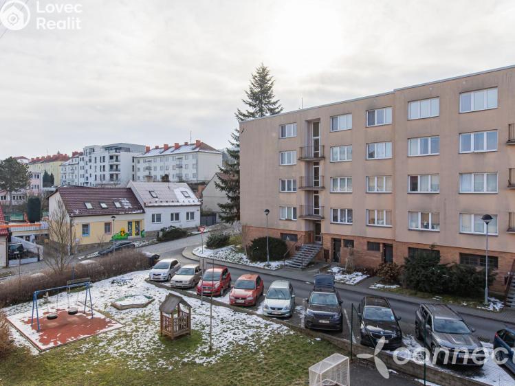 Rent apartment 3+1 Zlín, Hluboká č. 25