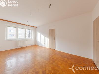 Pronájem bytu 3+1 Zlín, Hluboká č. 6