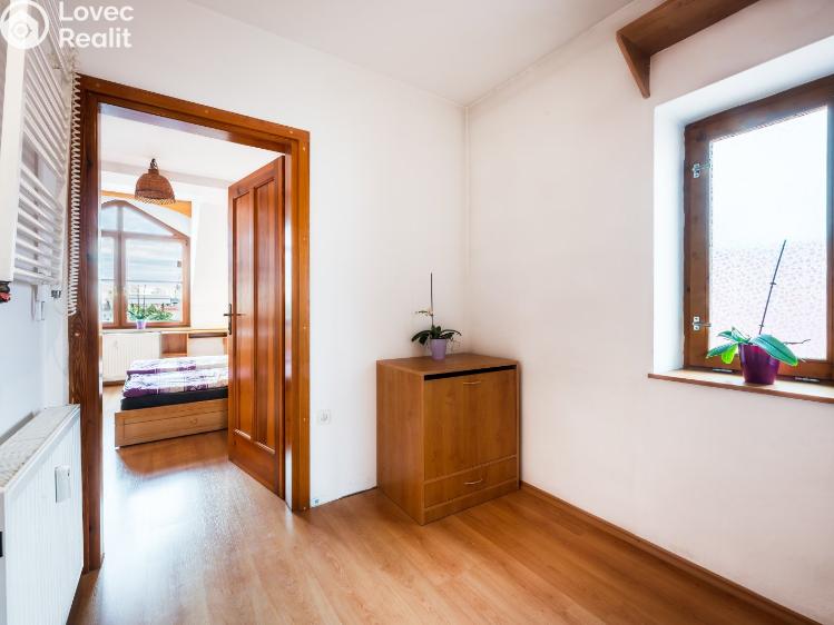 Prodej bytu 4+KK Rokytnice v Orlických horách, náměstí T. G. Masaryka č. 7