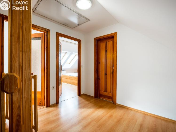 Prodej bytu 4+KK Rokytnice v Orlických horách, náměstí T. G. Masaryka č. 12