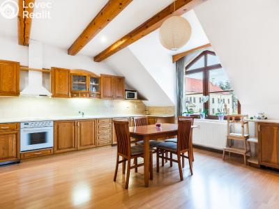 Prodej bytu 4+KK Rokytnice v Orlických horách, náměstí T. G. Masaryka č. 1