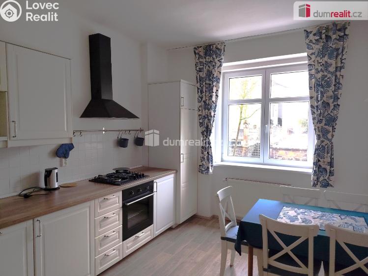 Pronájem bytu 3+1 Děčín, Sládkova č. 2