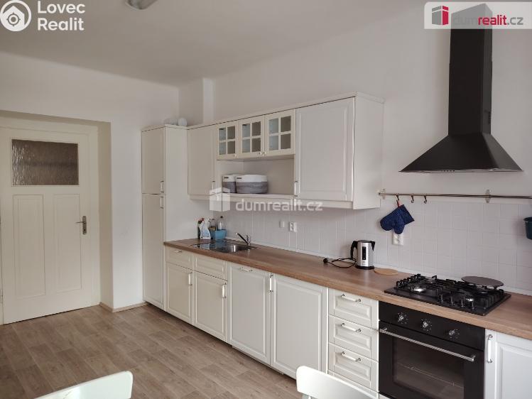 Pronájem bytu 3+1 Děčín, Sládkova č. 3