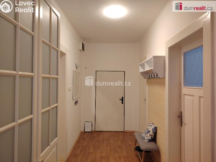 Pronájem bytu 3+1 Děčín, Sládkova č. 13