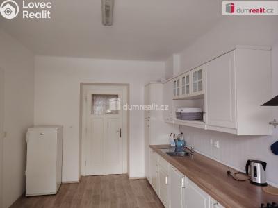 Pronájem bytu 3+1 Děčín, Sládkova č. 4