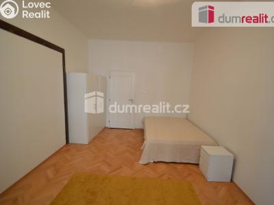 Pronájem bytu 4+1 Praha 2, Čerchovská č. 5