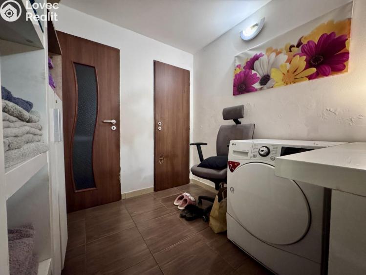 Pronájem obchodního prostoru Praha, Pod Kotlaskou č. 12